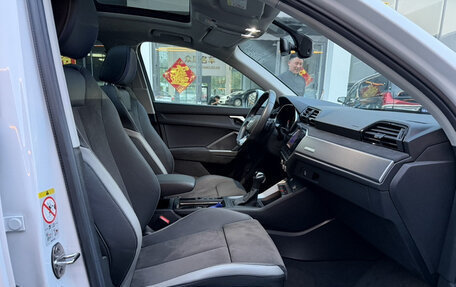 Audi Q3, 2023 год, 2 371 000 рублей, 15 фотография
