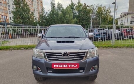 Toyota Hilux VII, 2011 год, 1 950 000 рублей, 3 фотография