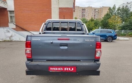 Toyota Hilux VII, 2011 год, 1 950 000 рублей, 11 фотография