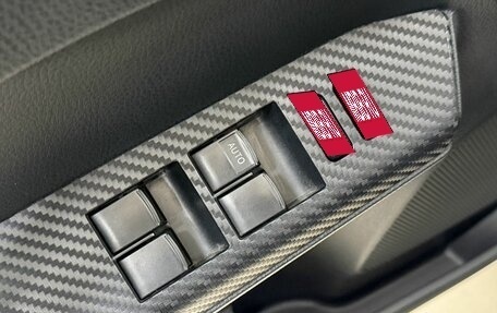 Toyota RAV4, 2015 год, 1 798 000 рублей, 16 фотография