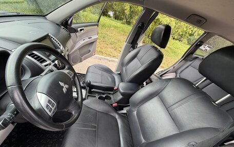 Mitsubishi Pajero Sport II рестайлинг, 2012 год, 1 825 000 рублей, 15 фотография