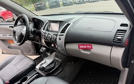 Mitsubishi Pajero Sport II рестайлинг, 2012 год, 1 825 000 рублей, 21 фотография