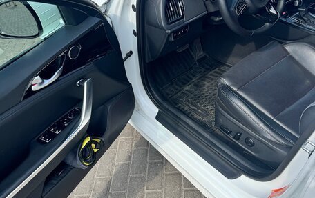 KIA Stinger I, 2018 год, 2 200 000 рублей, 16 фотография
