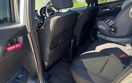 Honda Fit III, 2014 год, 1 190 000 рублей, 17 фотография