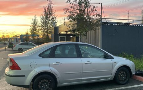 Ford Focus II рестайлинг, 2005 год, 250 000 рублей, 2 фотография
