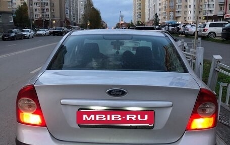 Ford Focus II рестайлинг, 2005 год, 250 000 рублей, 15 фотография