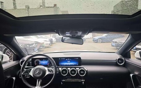 Mercedes-Benz A-Класс, 2022 год, 1 950 000 рублей, 12 фотография