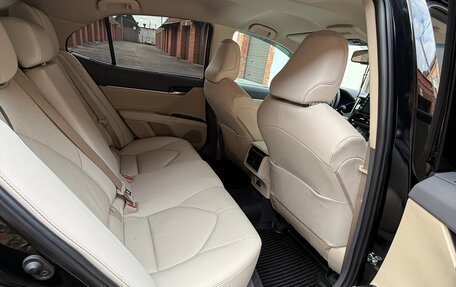 Toyota Camry, 2021 год, 4 950 000 рублей, 14 фотография