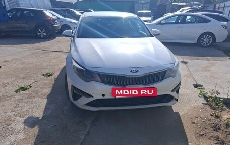 KIA Optima IV, 2019 год, 1 000 000 рублей, 6 фотография