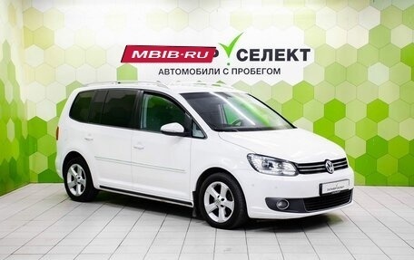Volkswagen Touran III, 2011 год, 800 000 рублей, 5 фотография
