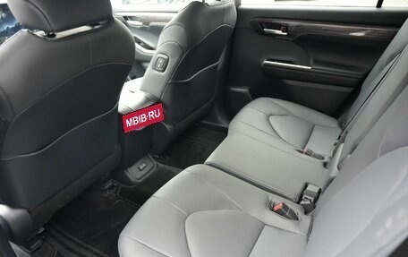 Toyota Highlander, 2026 год, 5 750 000 рублей, 12 фотография