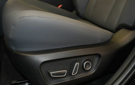 Toyota RAV4, 2026 год, 4 395 000 рублей, 21 фотография