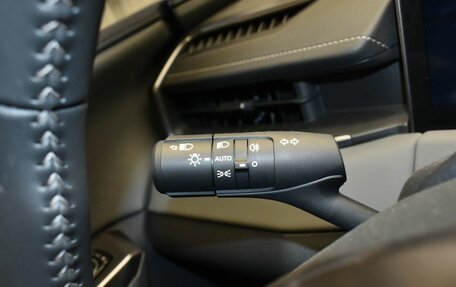 Toyota RAV4, 2026 год, 4 395 000 рублей, 27 фотография