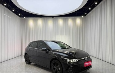 Volkswagen Golf VIII, 2023 год, 1 560 000 рублей, 1 фотография