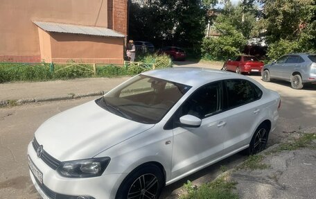 Volkswagen Polo VI (EU Market), 2013 год, 890 000 рублей, 13 фотография
