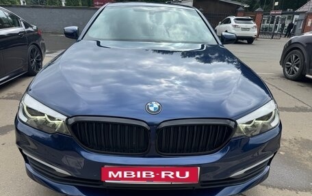 BMW 5 серия, 2018 год, 2 430 000 рублей, 1 фотография