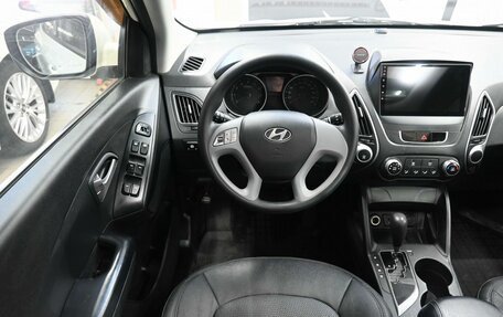 Hyundai Tucson III, 2011 год, 1 449 900 рублей, 10 фотография