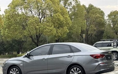 Chevrolet Monza, 2022 год, 888 000 рублей, 6 фотография