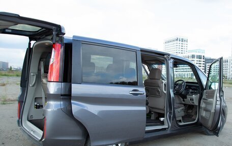Honda Stepwgn IV, 2020 год, 2 300 000 рублей, 15 фотография