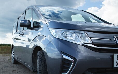Honda Stepwgn IV, 2020 год, 2 300 000 рублей, 10 фотография