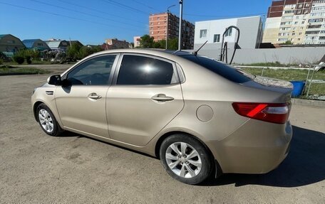 KIA Rio III рестайлинг, 2011 год, 700 000 рублей, 6 фотография