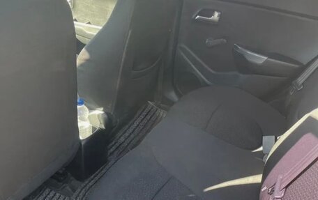 KIA Rio III рестайлинг, 2011 год, 700 000 рублей, 14 фотография