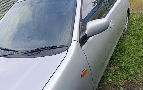 Ford Laser IV, 1994 год, 140 000 рублей, 3 фотография