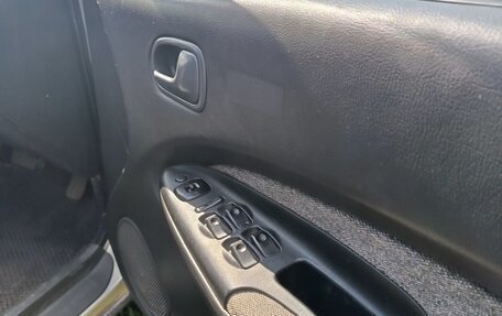 Ford Laser IV, 1994 год, 140 000 рублей, 13 фотография