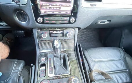 Volkswagen Touareg III, 2013 год, 2 450 000 рублей, 8 фотография