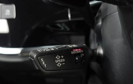 Audi Q3, 2023 год, 2 900 000 рублей, 18 фотография