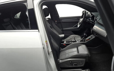 Audi Q3, 2023 год, 2 900 000 рублей, 23 фотография