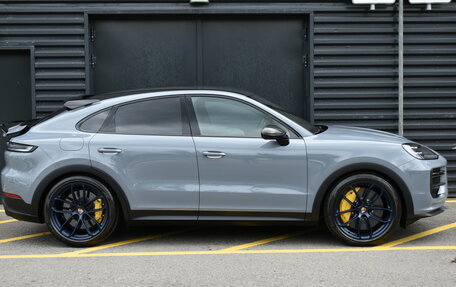 Porsche Cayenne III, 2025 год, 32 500 000 рублей, 8 фотография