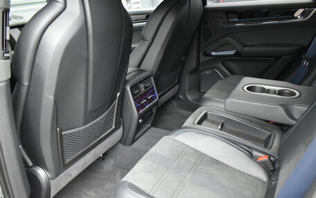 Porsche Cayenne III, 2025 год, 32 500 000 рублей, 18 фотография