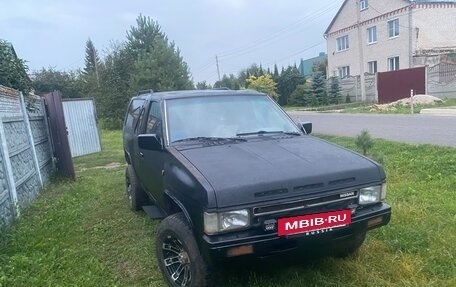 Nissan Terrano II рестайлинг, 1990 год, 180 000 рублей, 5 фотография