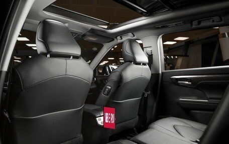 Toyota Highlander, 2026 год, 5 790 000 рублей, 19 фотография