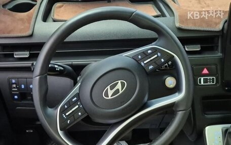 Hyundai Staria, 2024 год, 6 330 000 рублей, 8 фотография