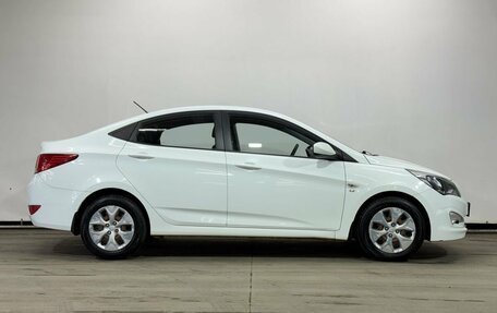 Hyundai Solaris II рестайлинг, 2016 год, 1 140 000 рублей, 4 фотография