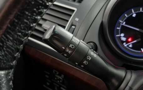 Toyota Land Cruiser Prado 150 рестайлинг 2, 2015 год, 2 639 000 рублей, 24 фотография