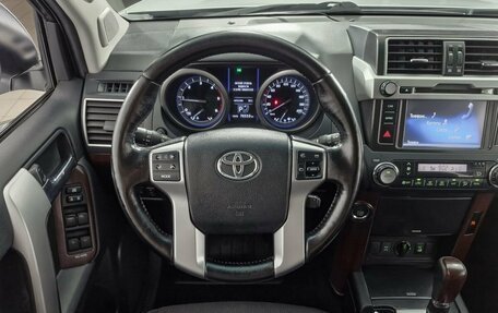 Toyota Land Cruiser Prado 150 рестайлинг 2, 2015 год, 2 639 000 рублей, 18 фотография