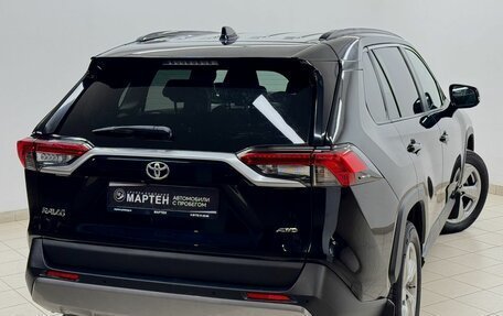Toyota RAV4, 2019 год, 2 750 000 рублей, 9 фотография