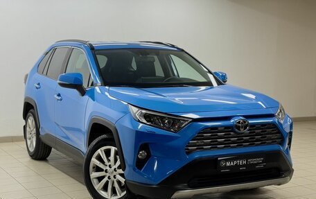 Toyota RAV4, 2019 год, 3 215 000 рублей, 3 фотография