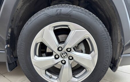 Toyota RAV4, 2019 год, 2 750 000 рублей, 22 фотография