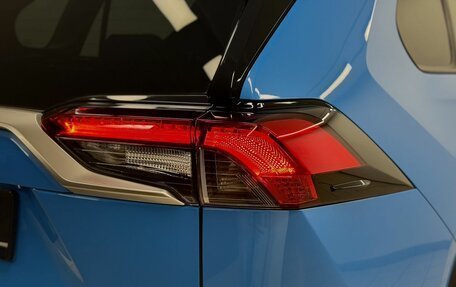 Toyota RAV4, 2019 год, 3 215 000 рублей, 10 фотография