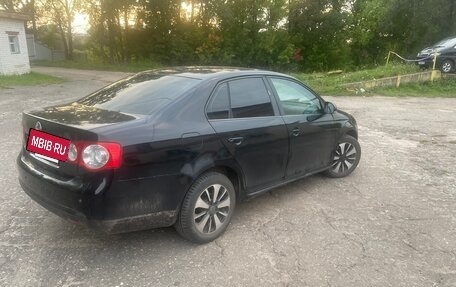 Volkswagen Jetta VI, 2007 год, 297 000 рублей, 5 фотография