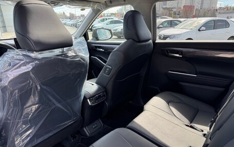 Toyota Highlander, 2026 год, 4 920 000 рублей, 11 фотография