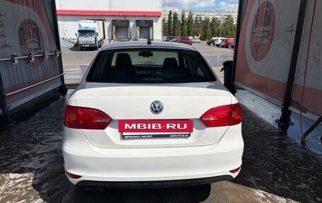 Volkswagen Jetta VI, 2013 год, 930 000 рублей, 7 фотография