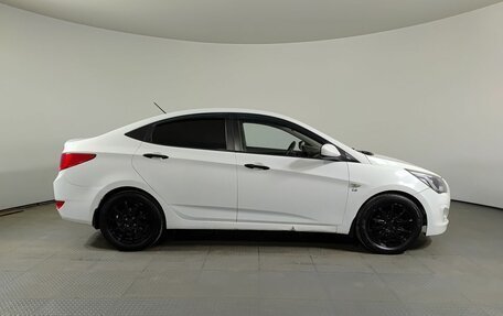 Hyundai Solaris II рестайлинг, 2015 год, 715 000 рублей, 5 фотография
