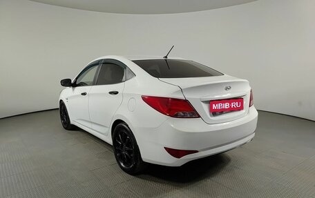 Hyundai Solaris II рестайлинг, 2015 год, 715 000 рублей, 8 фотография