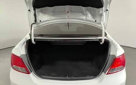 Hyundai Solaris II рестайлинг, 2015 год, 715 000 рублей, 12 фотография