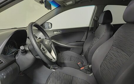Hyundai Solaris II рестайлинг, 2015 год, 715 000 рублей, 20 фотография